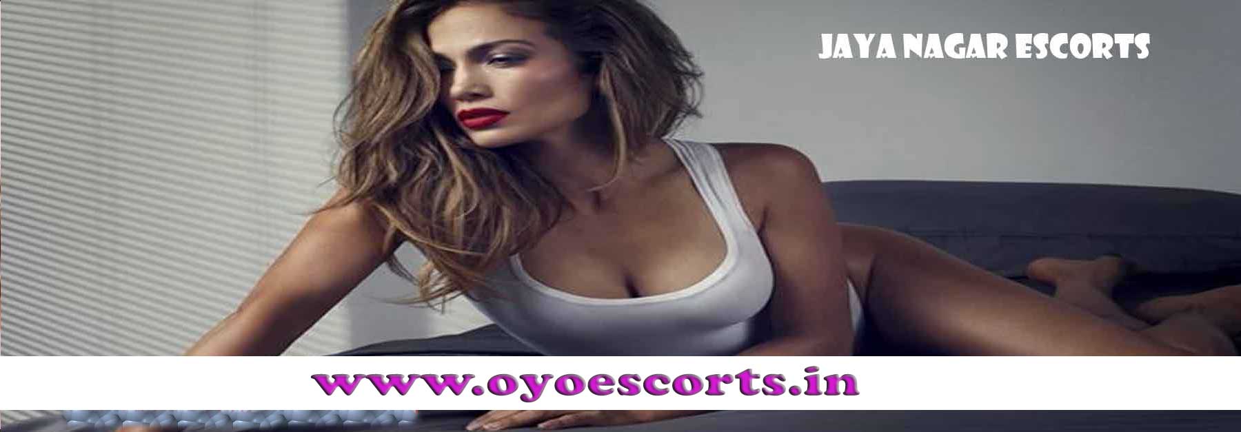  Model Escorts